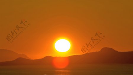 阿拉斯加4k超高清设置橙色的太阳视频免费下载