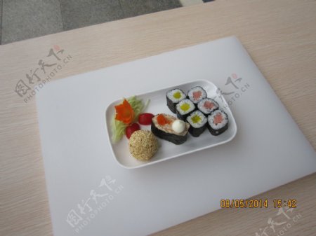 单人寿司套餐图片