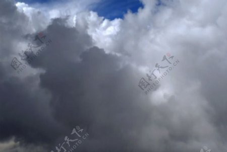 乌云实景视频素材