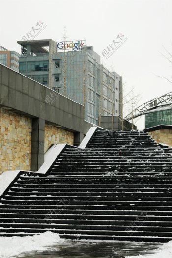 雪后google中国办公大楼图片