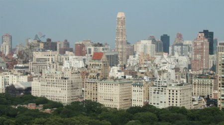 纽约市的建筑物的阴影从云时间推移股票视频视频免费下载