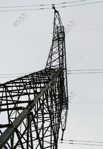 高压输电铁塔图片