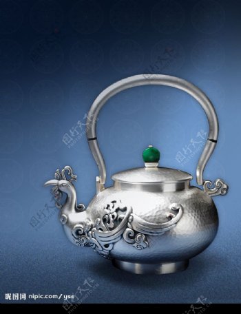 银制茶壶图片
