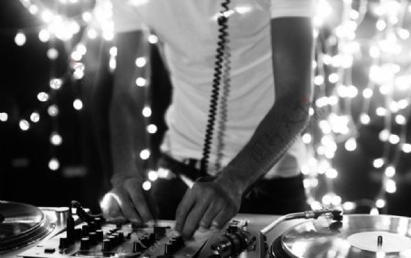 夜店DJ图片
