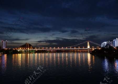 广西柳州柳江夜游风光图片