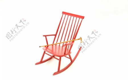 红色椅子图片