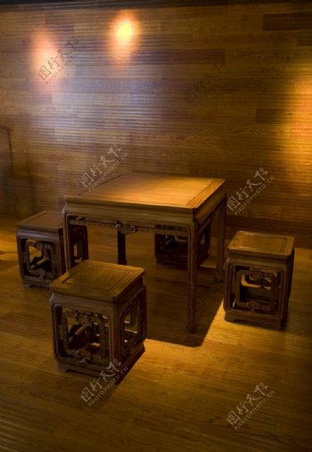 红木家具明式四方桌图片