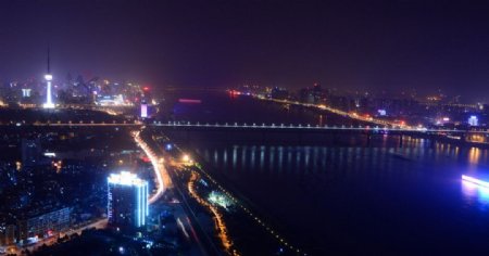 长江两岸图片