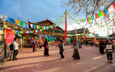 川盘村藏寨图片