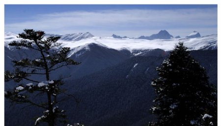 世界屋脊之雪岭高原图片