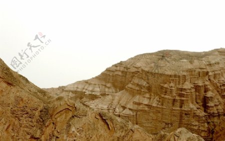 天山神秘大峡谷图片