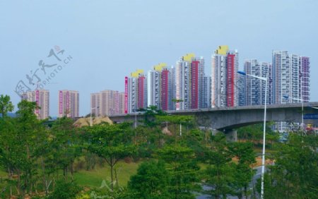 城市建设双高建筑图片