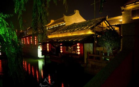 台儿庄运河古城夜景图片