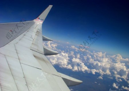 飞机机翼图片