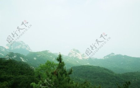 九华山索道风景图片