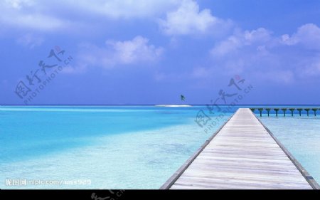 超宽壁纸马尔代夫海滩4图片