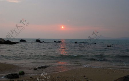 海边日落图片