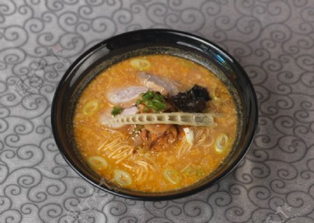 韩国风味浓汤拉面图片