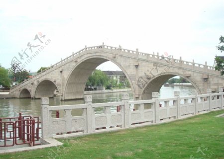 山塘大桥图片