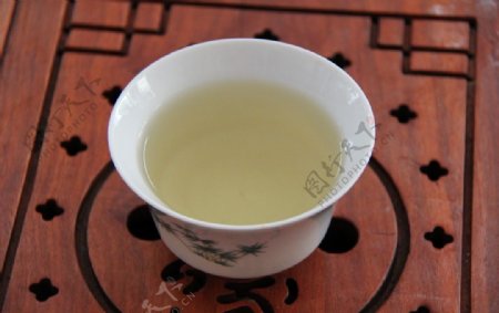 金骏眉红茶茶汤图片