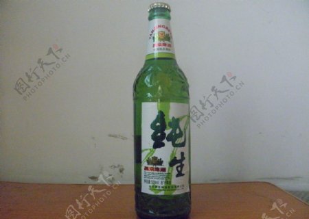 燕京纯生啤酒图片