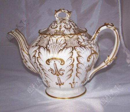 1850瓷器茶壶图片