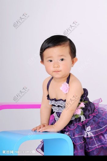 紫衣宝宝图片