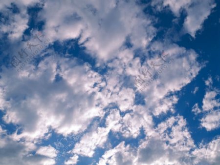 天空的云彩0110