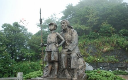 革命烈士纪念碑雕塑