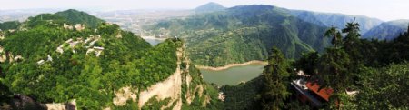 山川河流风景图片