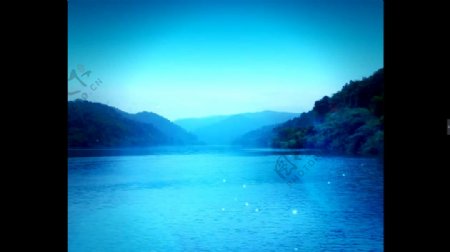 山清水秀唯美大自然景色高山湖面生态绿林滤镜镜面高清视频拍摄