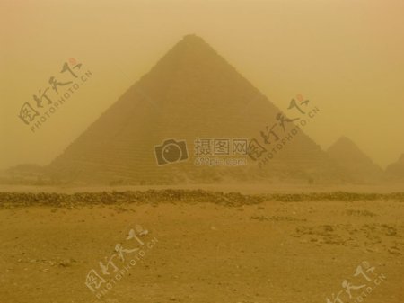 埃及的神秘金字塔
