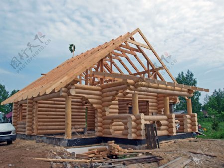 建造中的木屋