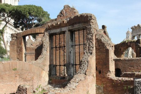 古罗马的废弃建筑