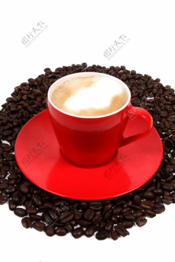 红色咖啡杯图片