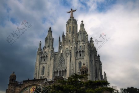 西班牙教堂风景图片