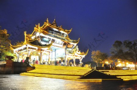 都江堰夜景图片