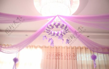 紫白婚庆花环