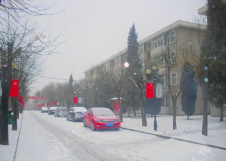 冬日里的街道雪景