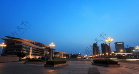 宜州市民文化广场夜景