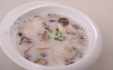 蘑菇菌类汤