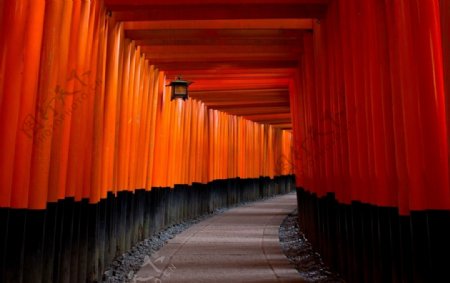 日式寺庙僧侣柱子背景素材