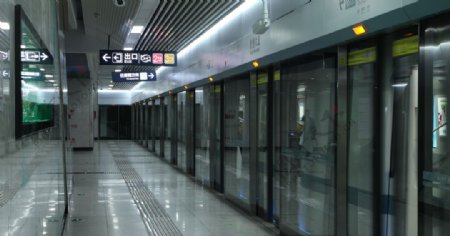 武汉地铁8号线宏图大道站
