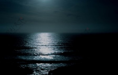 海洋夜晚