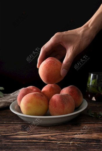 桃子水蜜桃水果背景海报素材图片