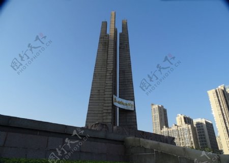 唐山抗震纪念碑图片