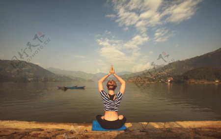 瑜伽运动健身养身背景海报素材图片