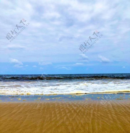 非洲风景蓝天白云沙滩图片