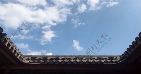 中国乡村的天空与天井图片