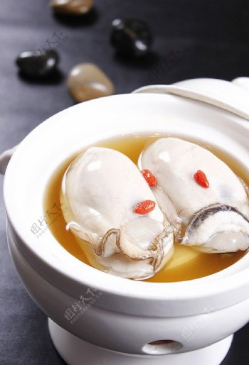 沪菜清汤大牡蛎图片